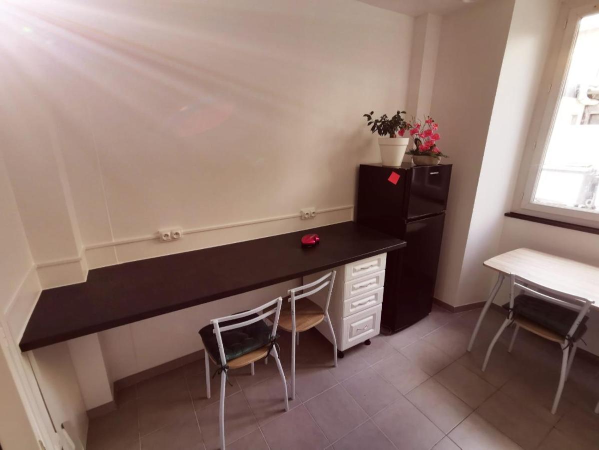 Appartement Pres De La Gare Rer C-Spacieux 4 Pieces Etampes Bagian luar foto